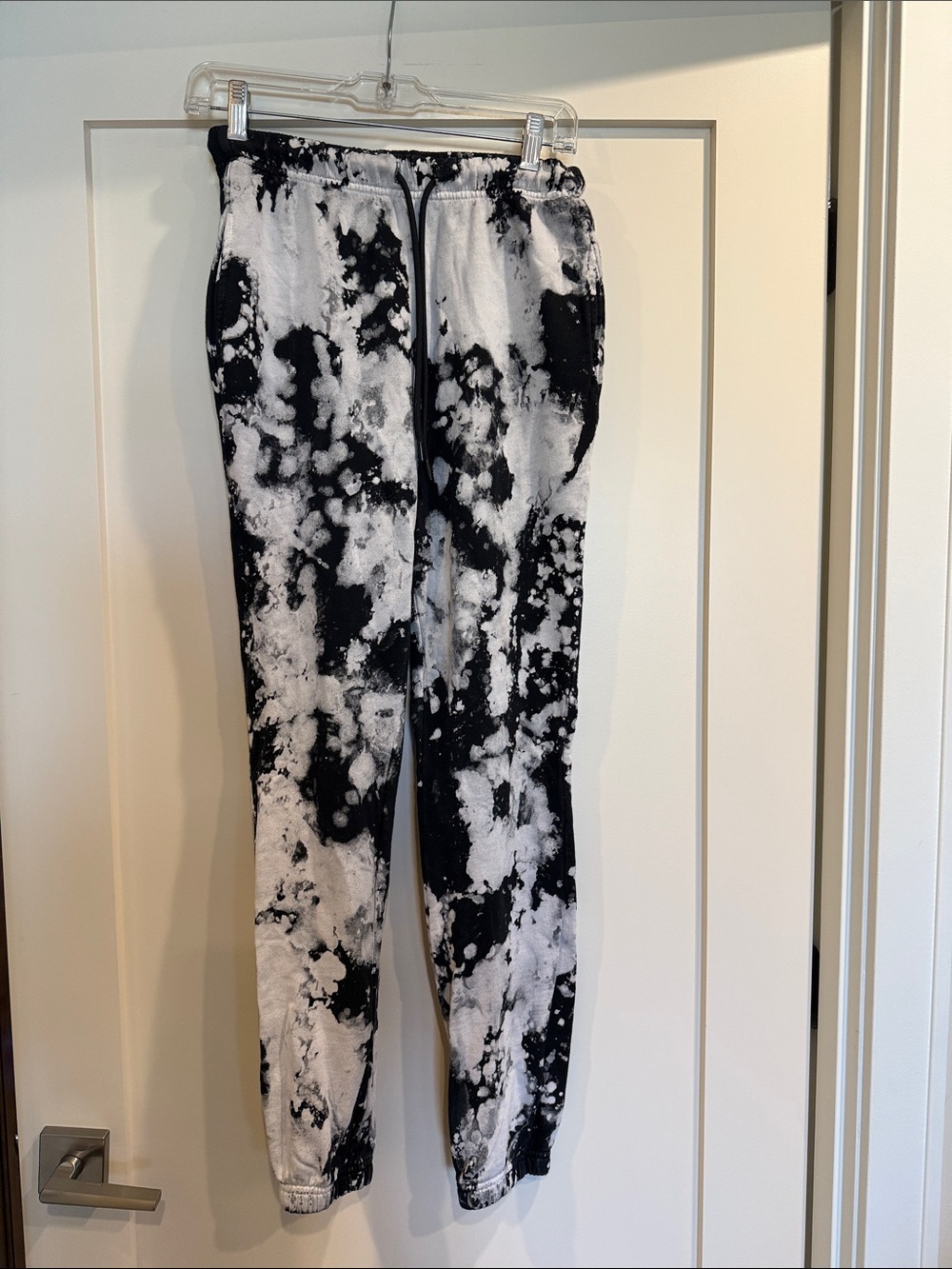 Cotton Citizens black and white cloud sweatpants worn once - Picture 2 of 6
